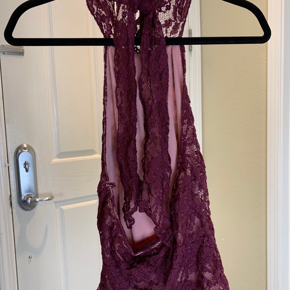 Speechless Nylon burgundy small Halter Top - Picture 6 of 7